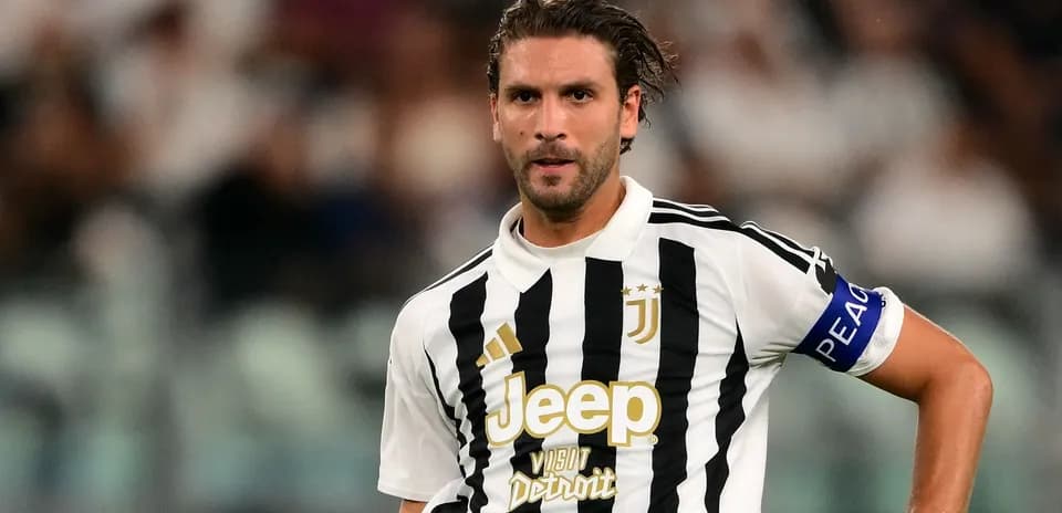 Player in Juventus kit during match action