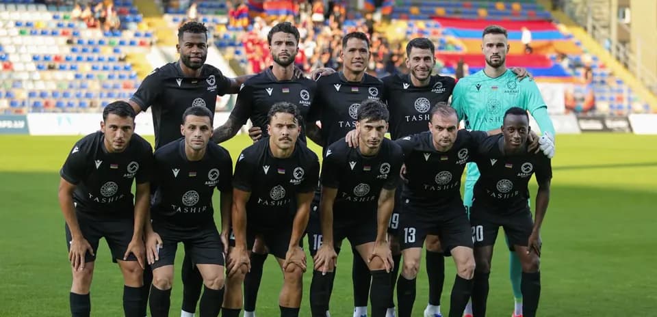 Ararat-Armenia team lineup before UEFA match