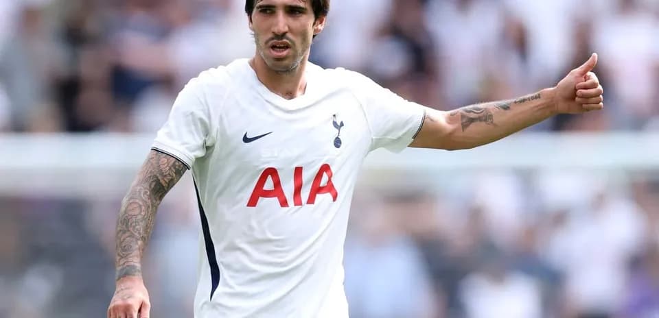 Player gesturing during match for Tottenham Hotspur