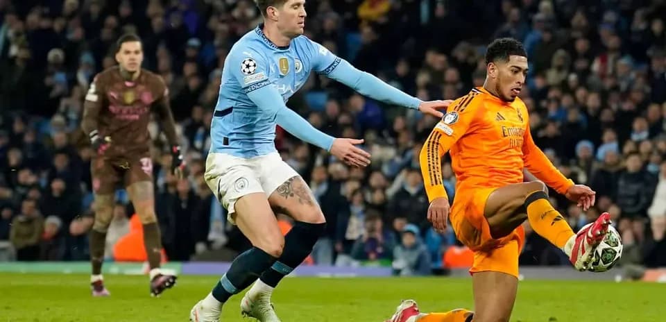 Manchester City player challenges Real Madrid opponent