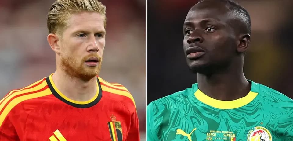 Belgium and Senegal players during World Cup match