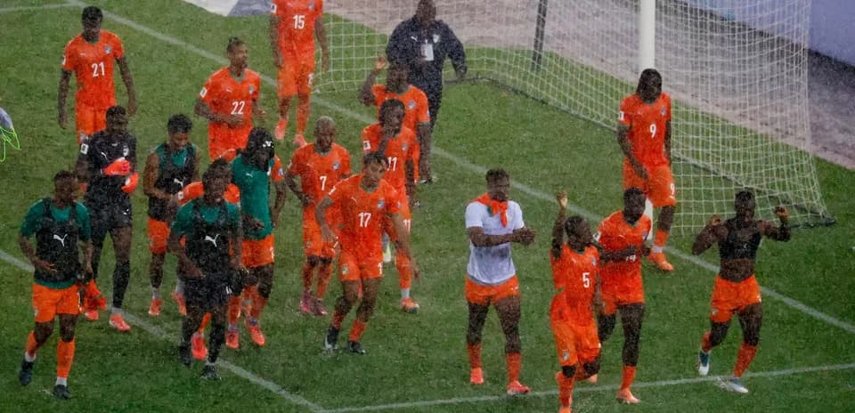 Ivory Coast players celebrating after the match