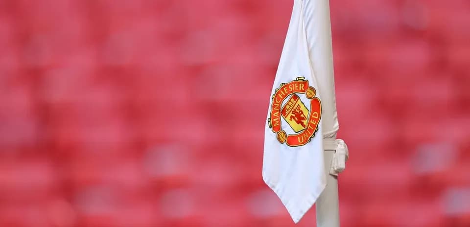 Corner flag featuring Manchester United logo