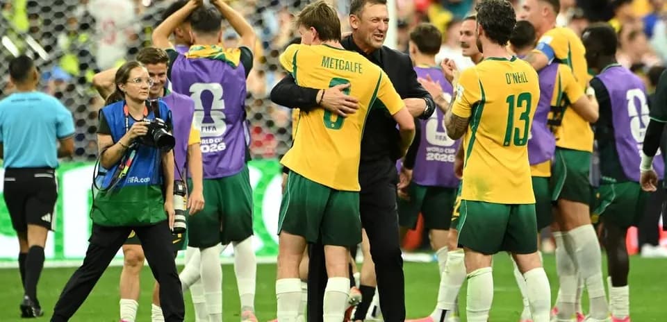Australia players celebrating after World Cup match