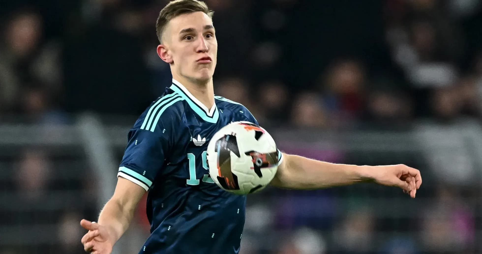 Player throwing the ball during a match