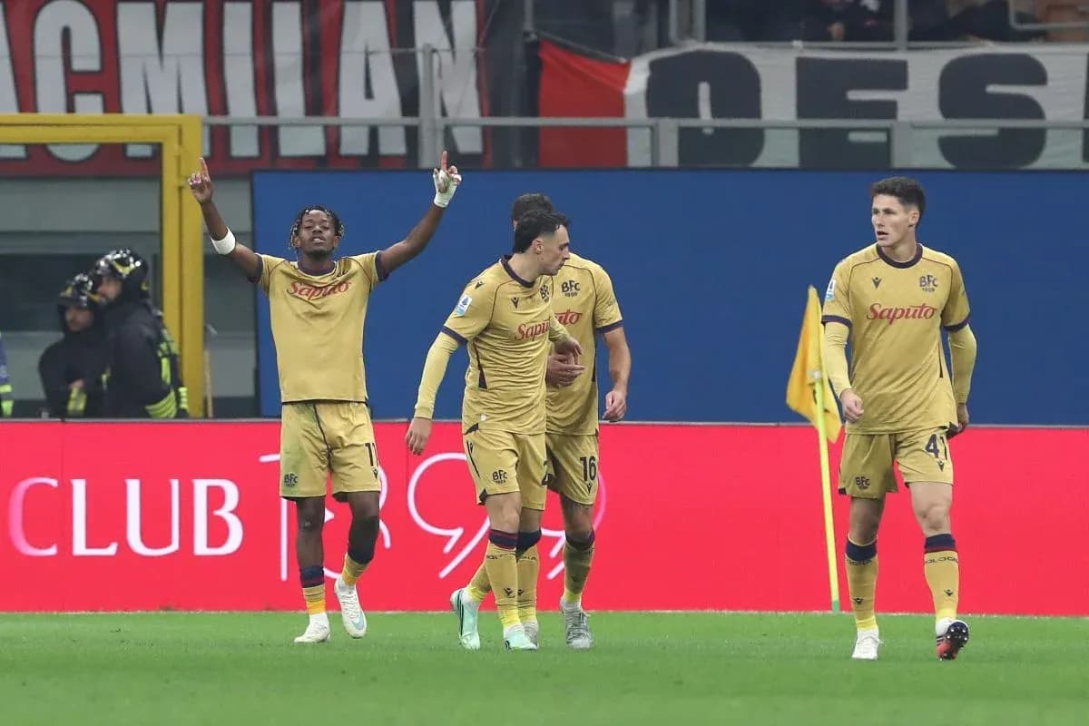 Bologna players celebrating a goal during match