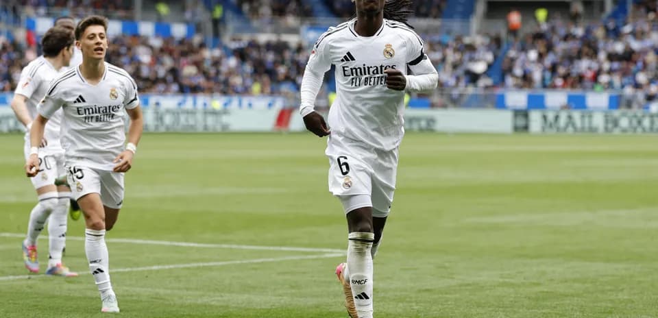 Real Madrid player celebrating during match