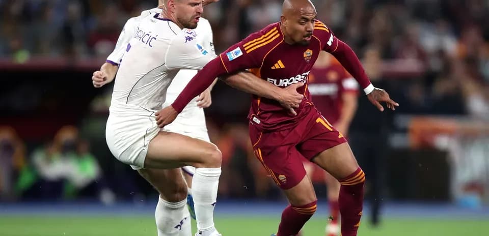 AS Roma player in action against Fiorentina