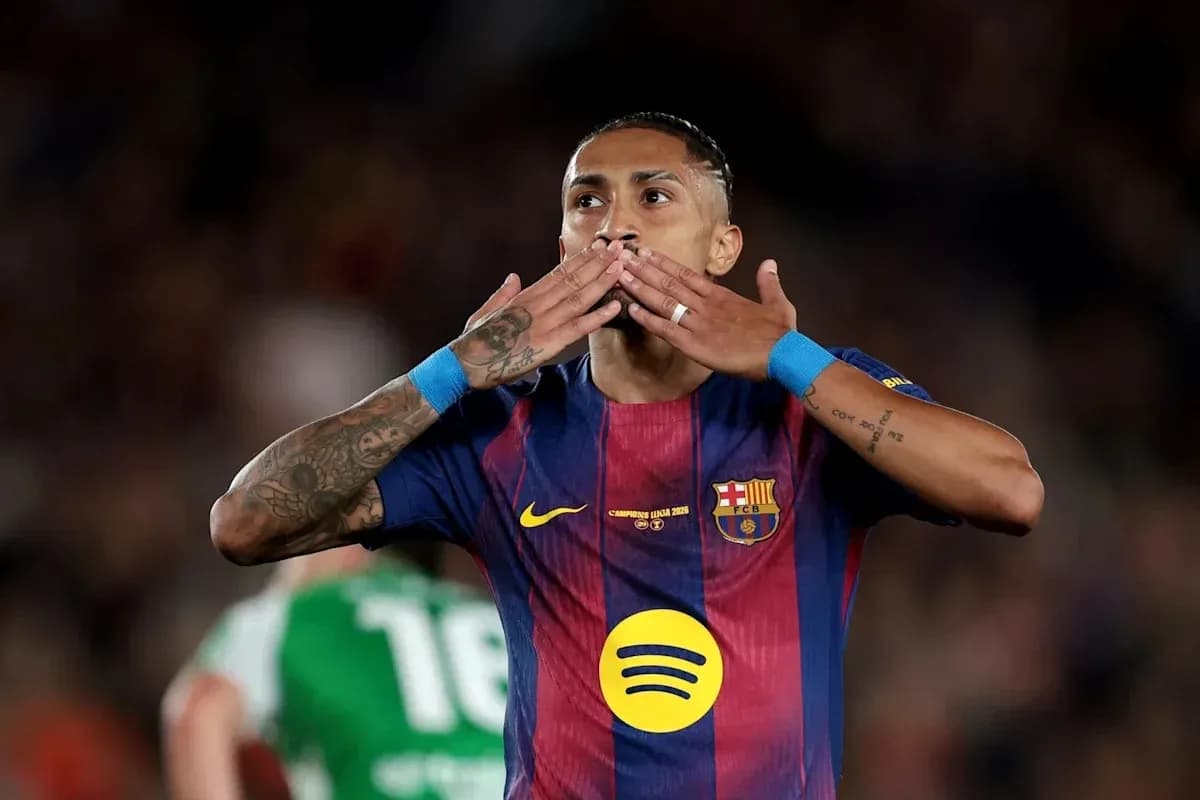 Player celebrating after scoring a goal for Barcelona