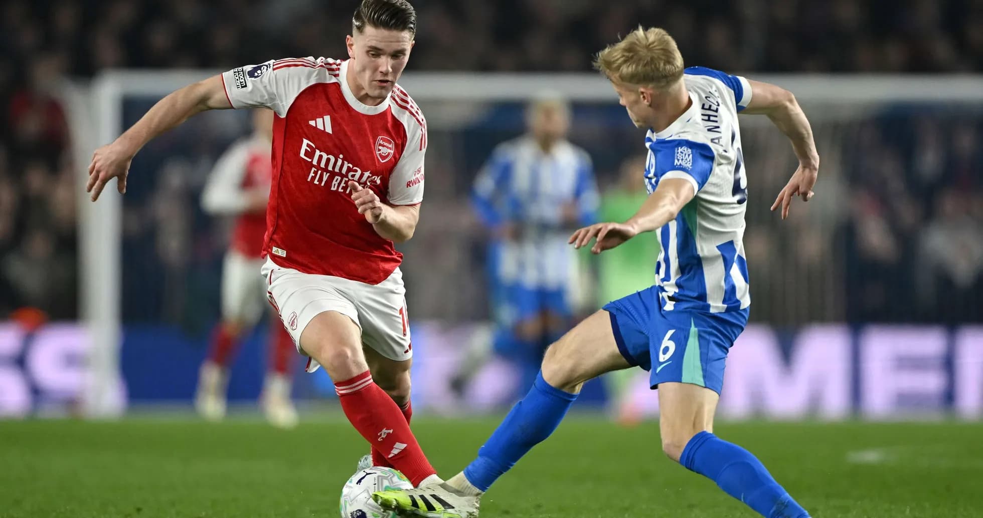 Arsenal Secure Narrow Victory Over Brighton with Saka's Goal
