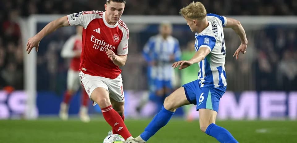 Arsenal Secure Narrow Victory Over Brighton with Saka's Goal
