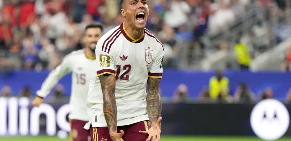 Spanish player celebrating during World Cup match