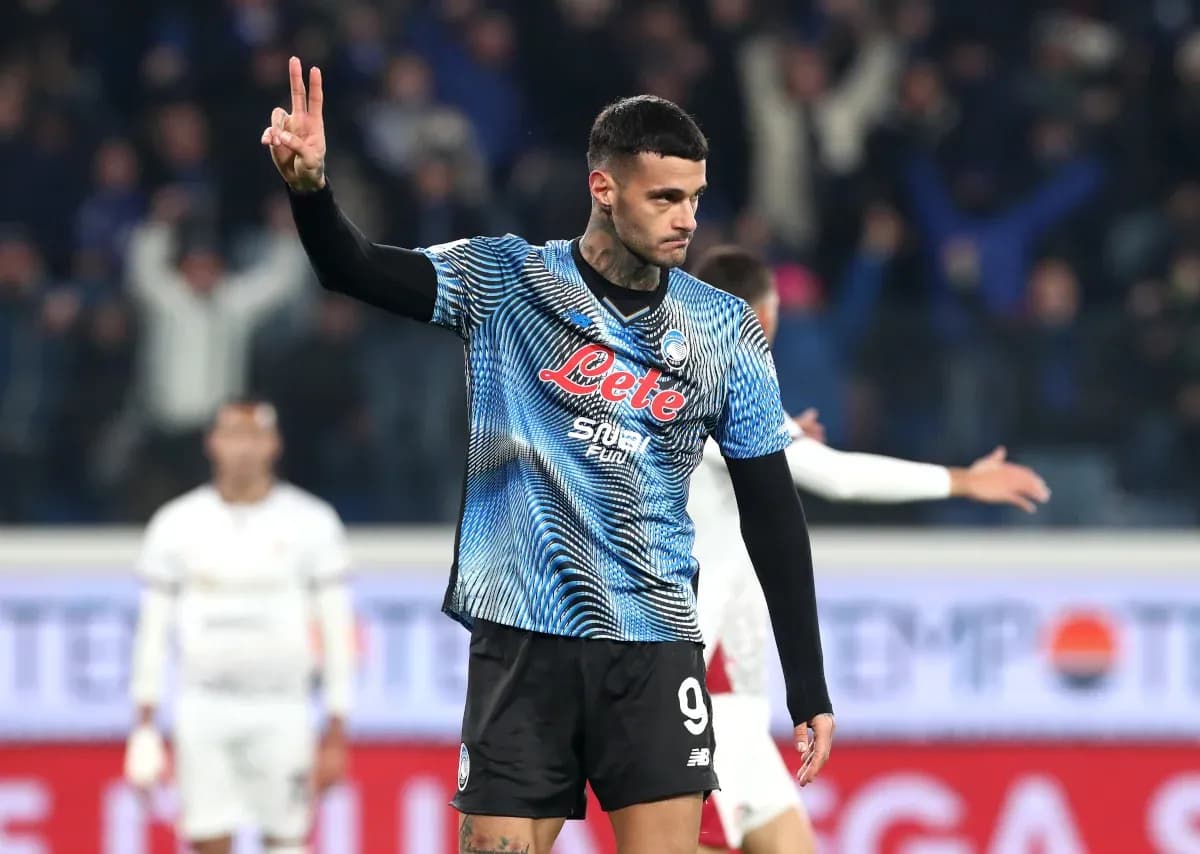Atalanta player celebrating during match