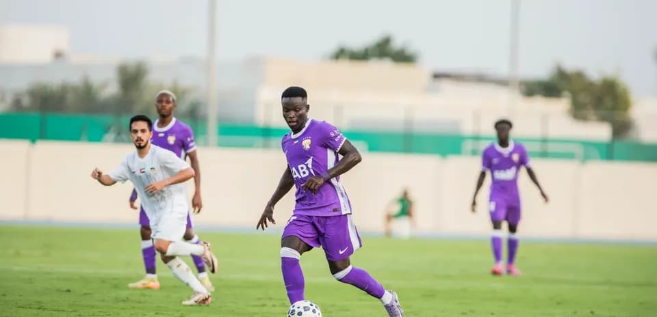 Player dribbling the ball during Al Ain U23 match