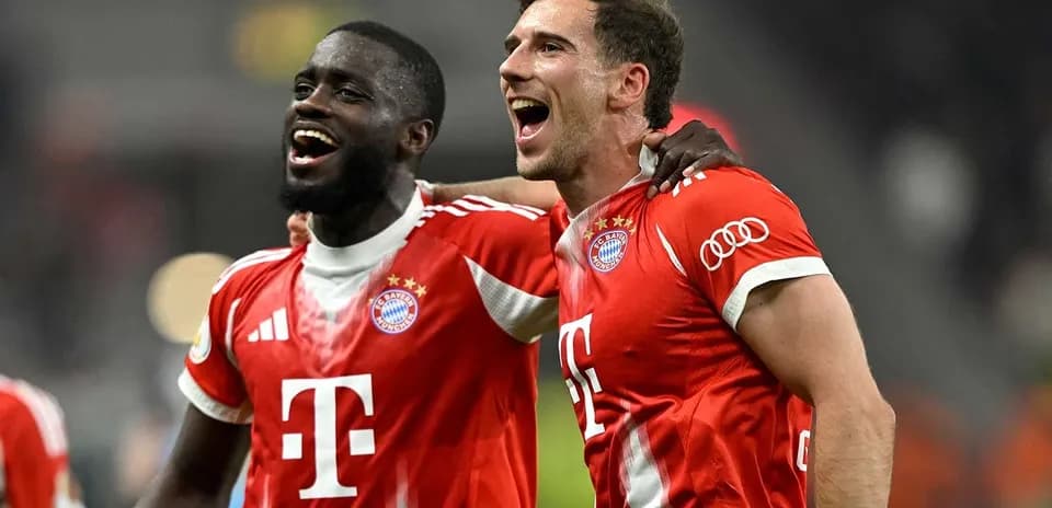 Bayern Munich players celebrating victory together