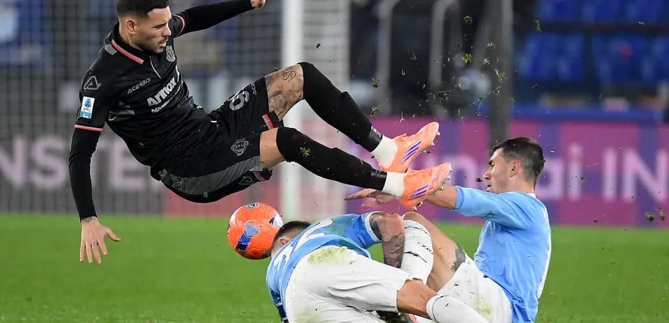 Cremonese player falling during Serie A match
