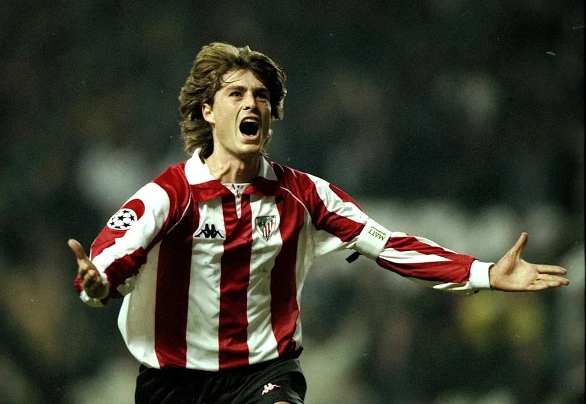Player celebrating after scoring a goal for Athletic Bilbao