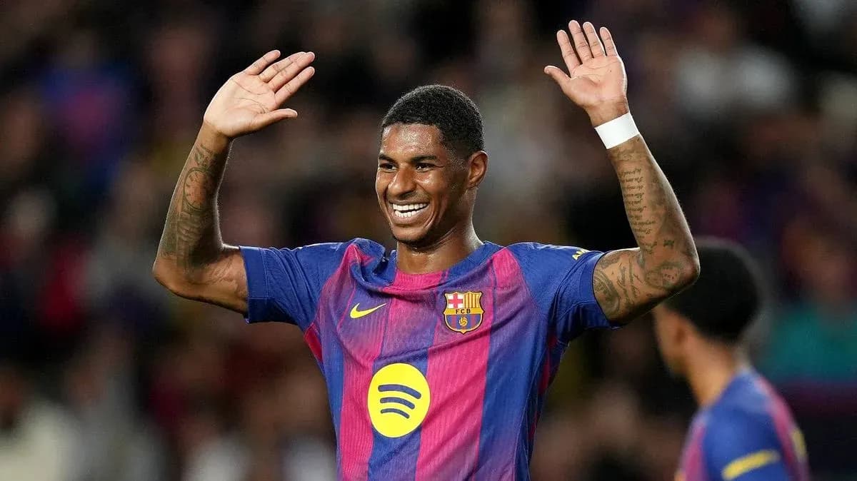 Player celebrating during match at Camp Nou