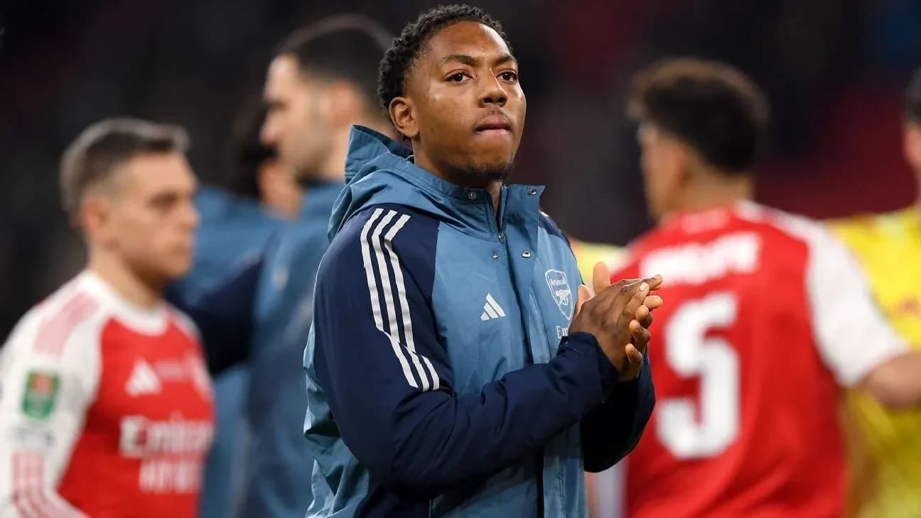 Manchester United Targets Lewis-Skelly as Left-Back Search Intensifies