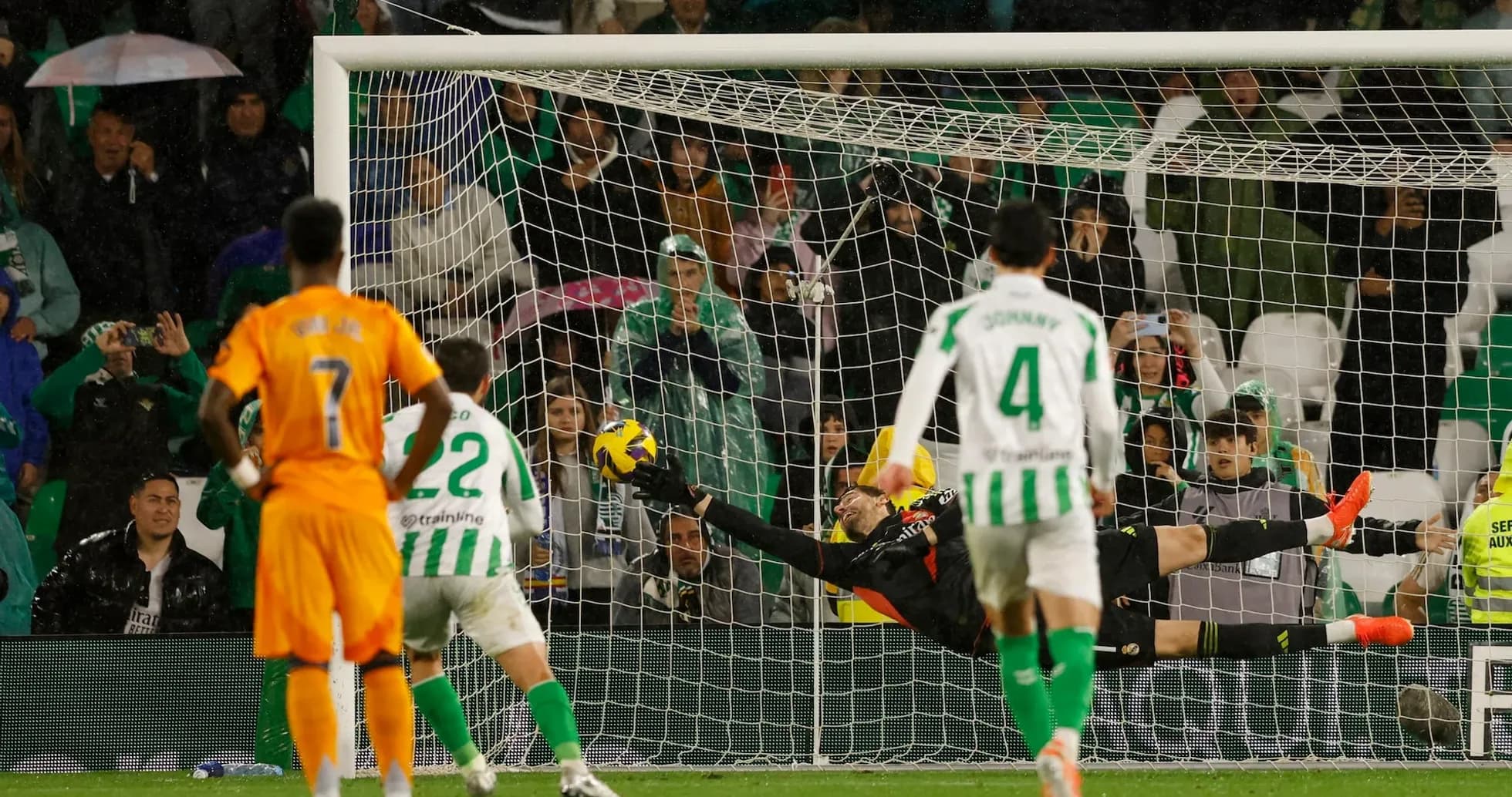 Goalkeeper making a save during Betis vs Madrid match