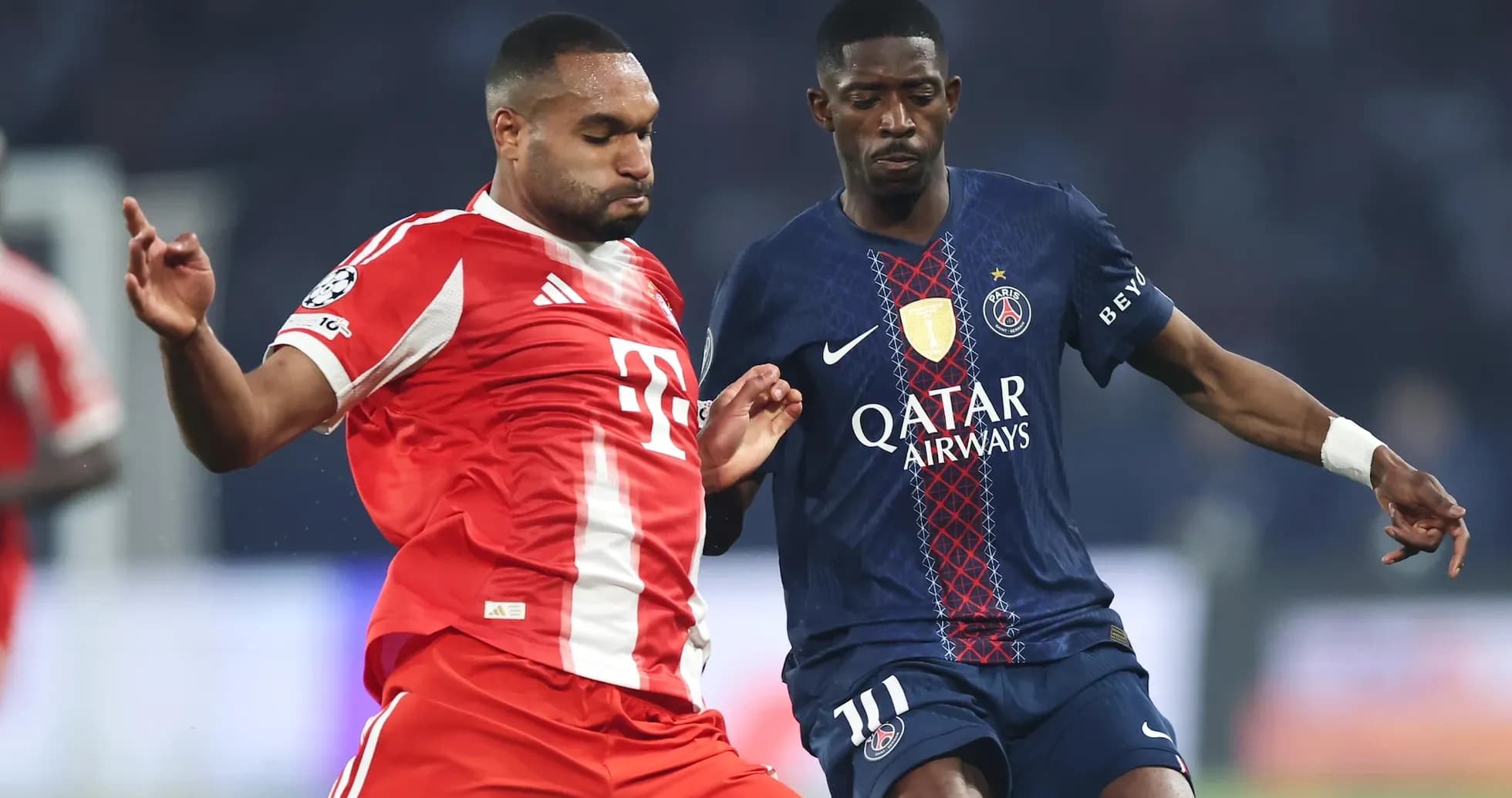Players from Bayern München and Paris Saint Germain competing