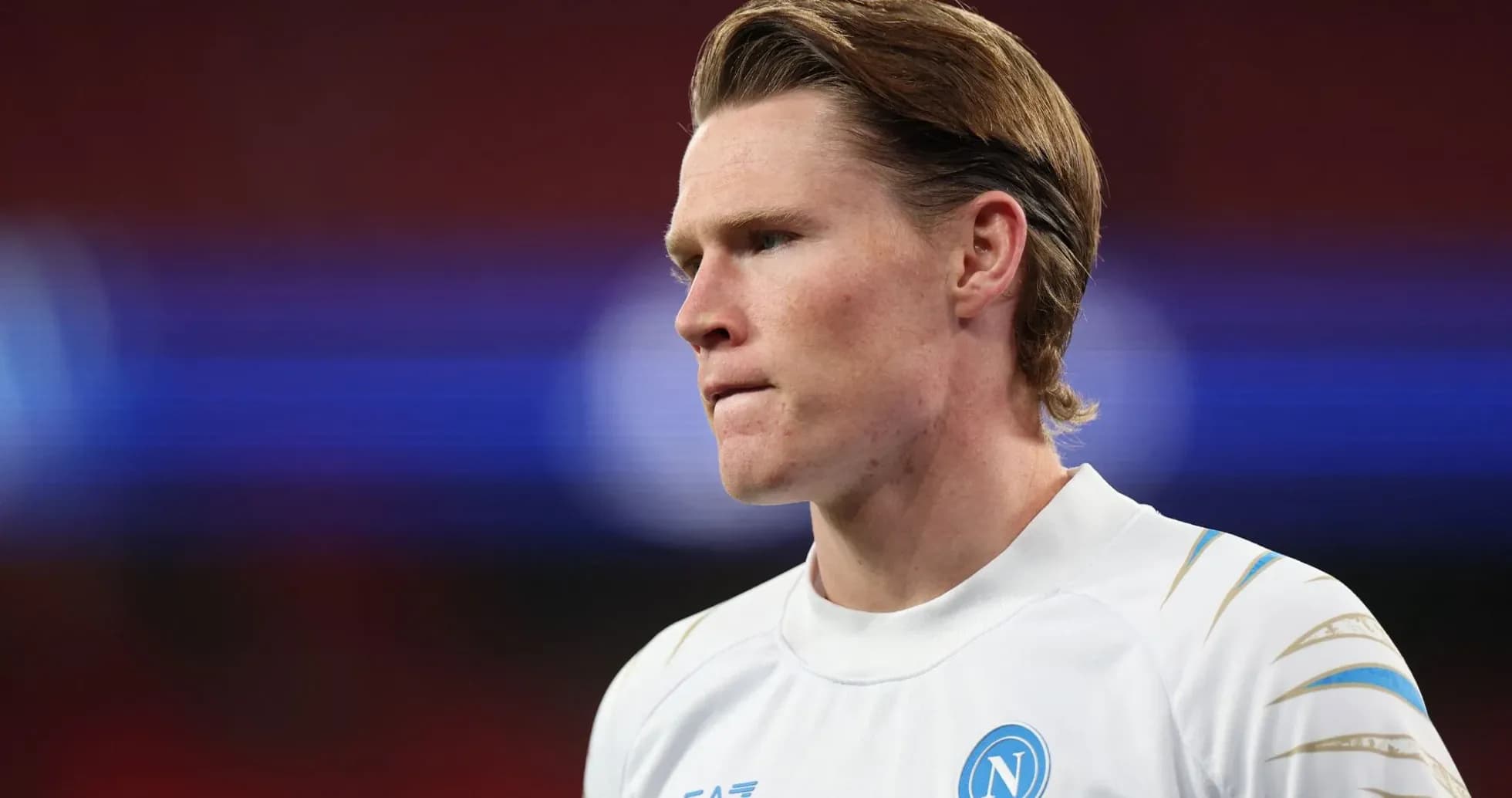Player in Napoli kit during match warm-up