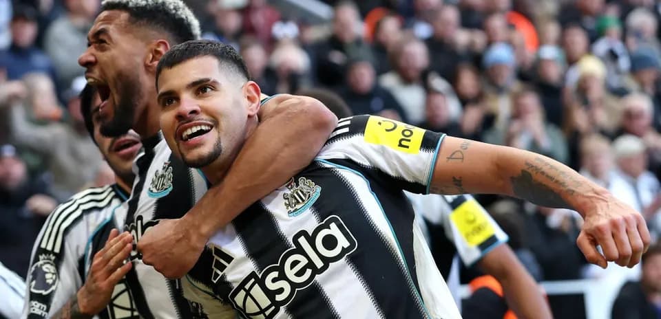Newcastle players celebrating a goal