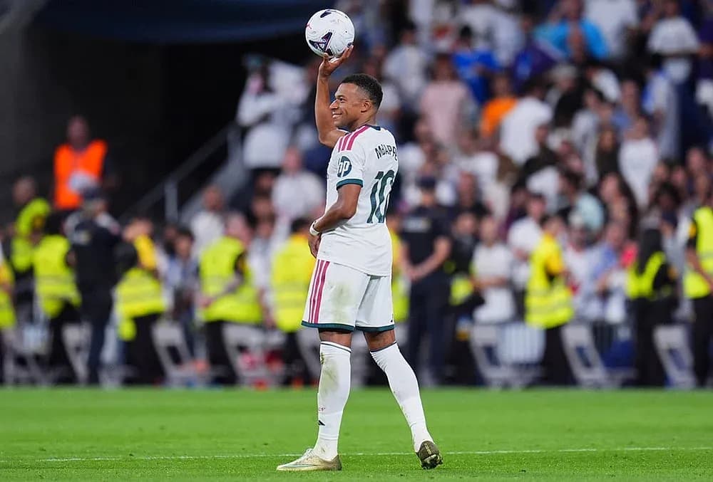 Player celebrating with the ball during match