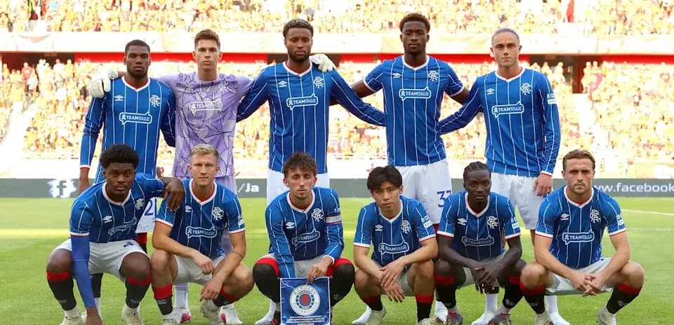 Rangers team posing before Europa League match