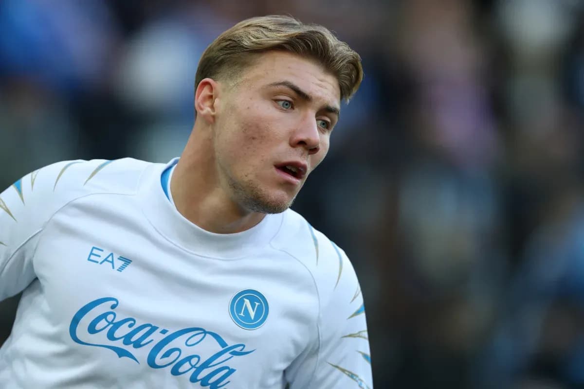 Napoli player warming up before the match