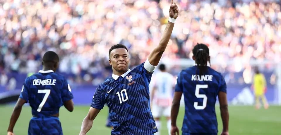 Kylian Mbappé celebrating a goal during match