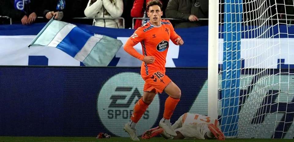 Celta Vigo player celebrating after scoring goal