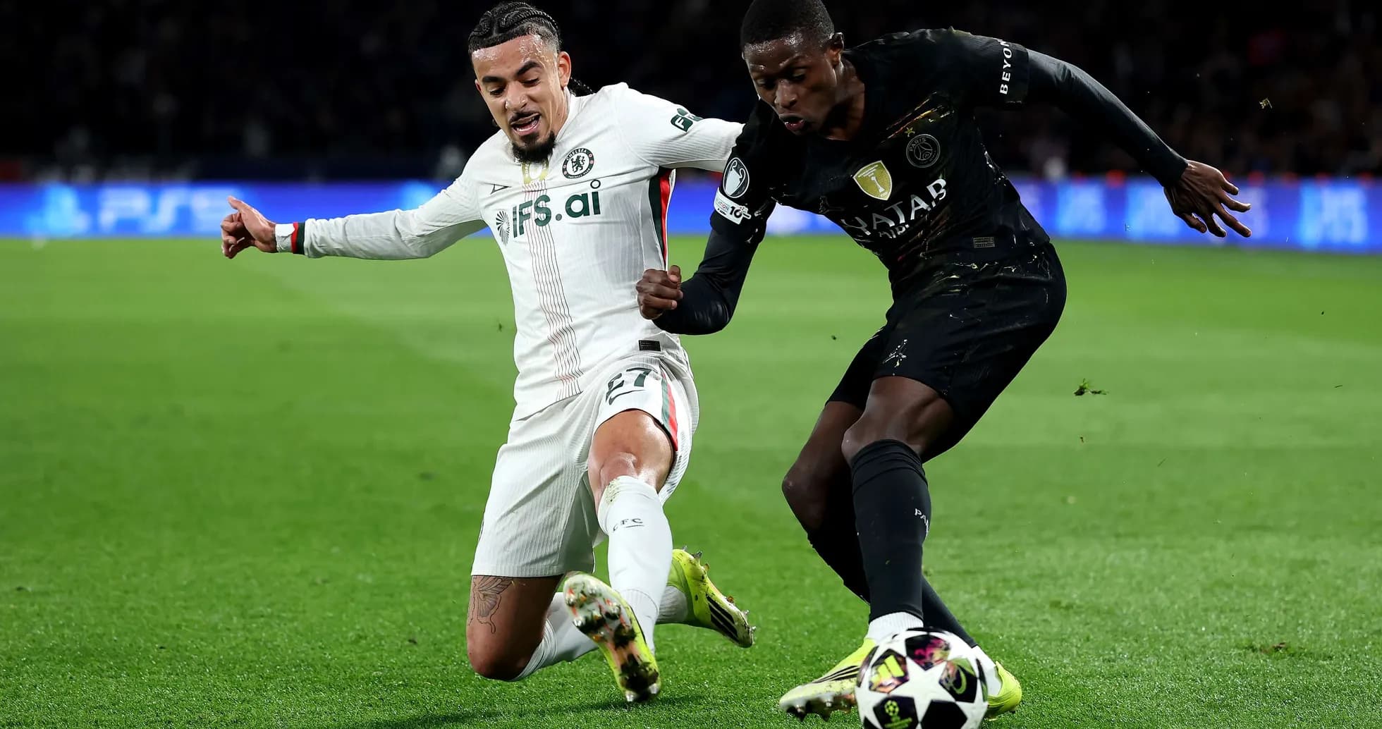 Chelsea player tackles Paris Saint Germain opponent