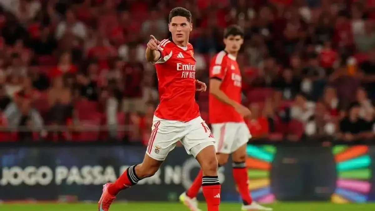 Benfica player celebrating during a match