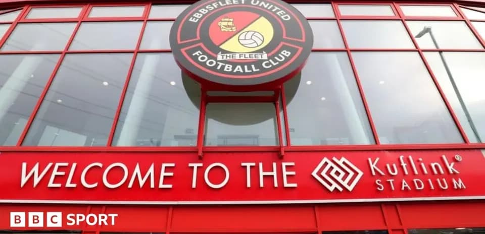 Entrance of Kuflink Stadium with club logo