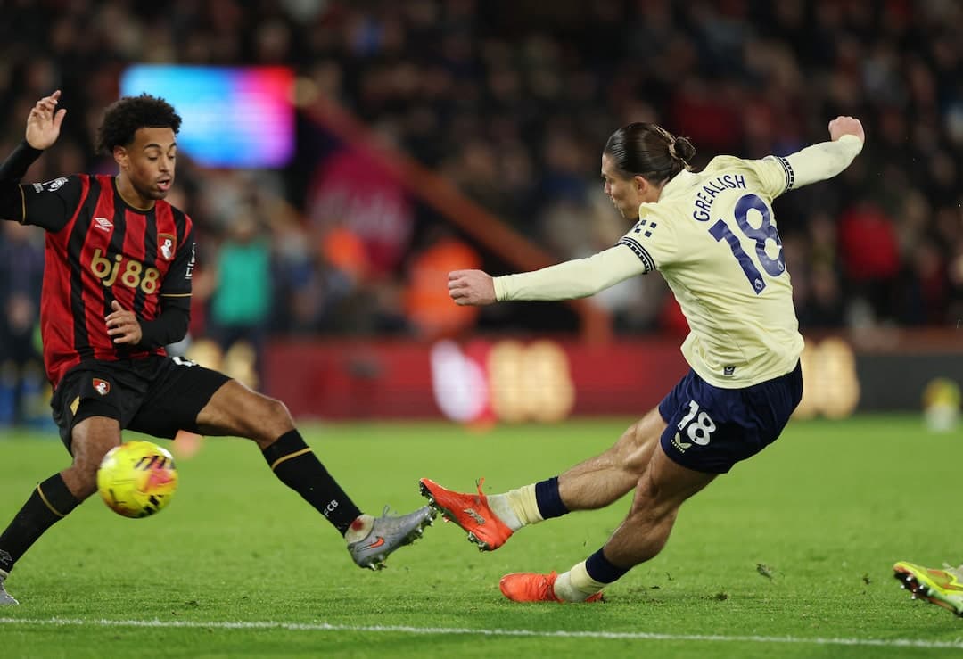 Grealish scores the winning goal for Everton.