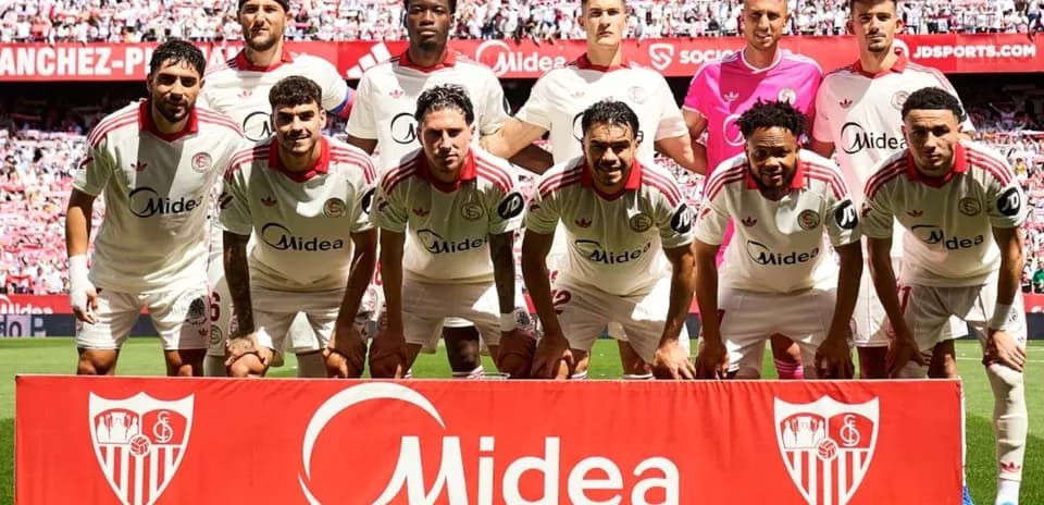Sevilla FC squad posing for team photo