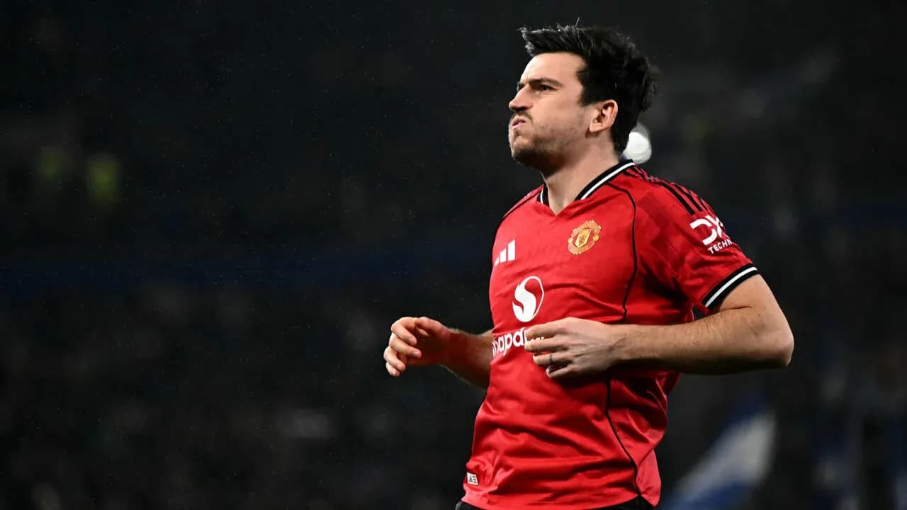 Player celebrating in Manchester United jersey during match