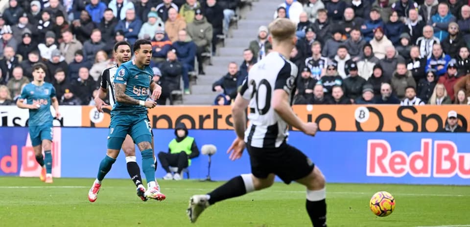 Players in action during Newcastle vs Bournemouth match