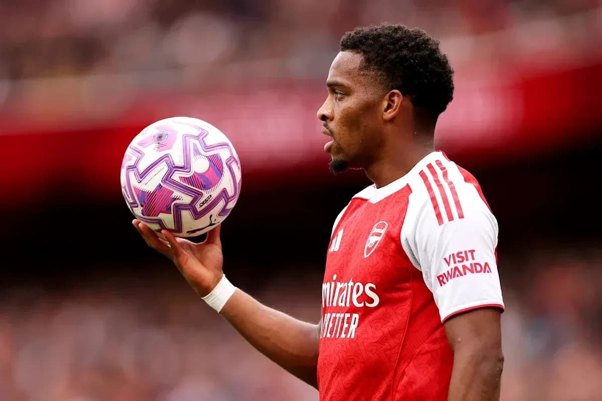 Player holding a ball during a match