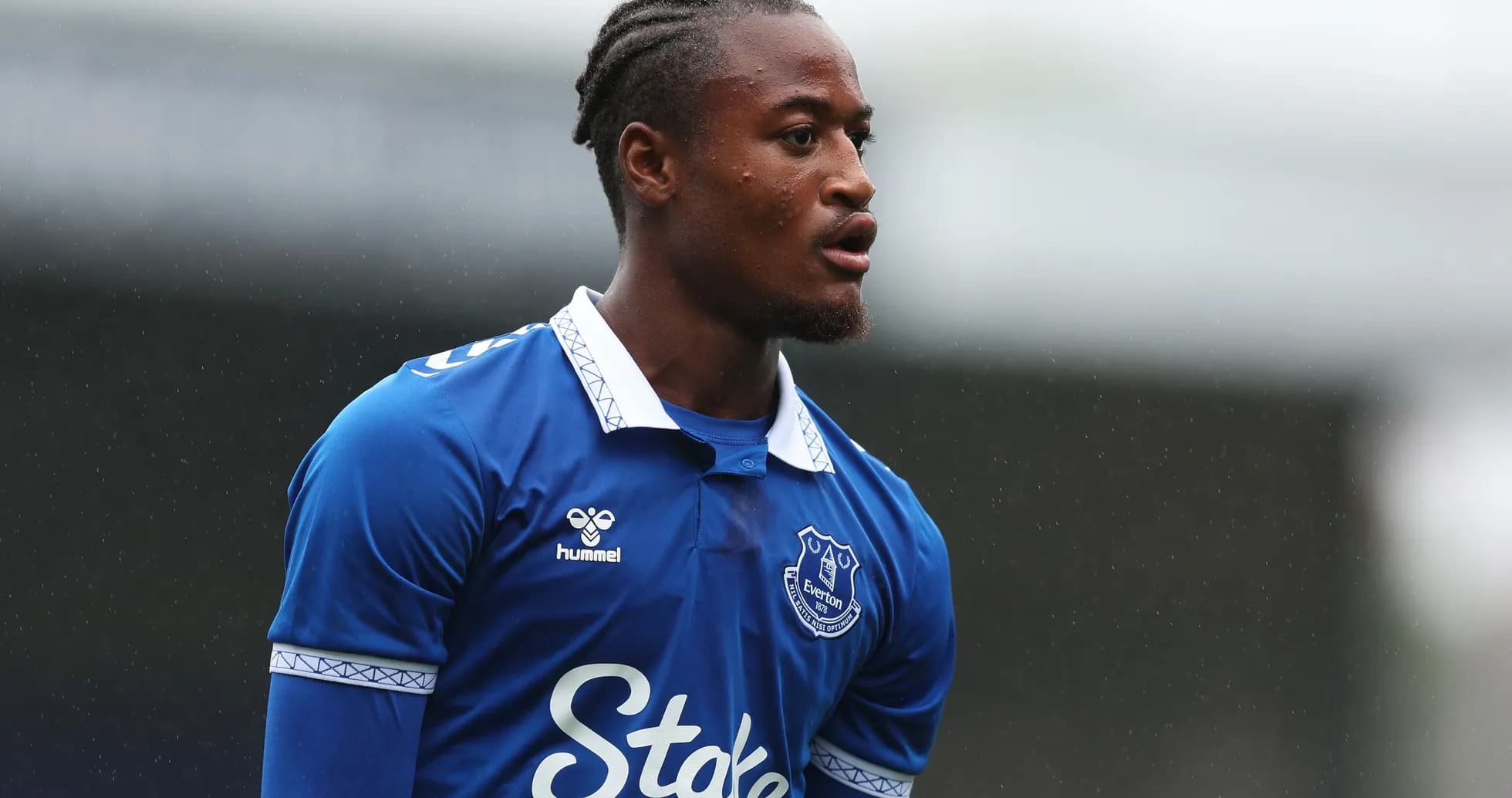 Player wearing Everton jersey during training session