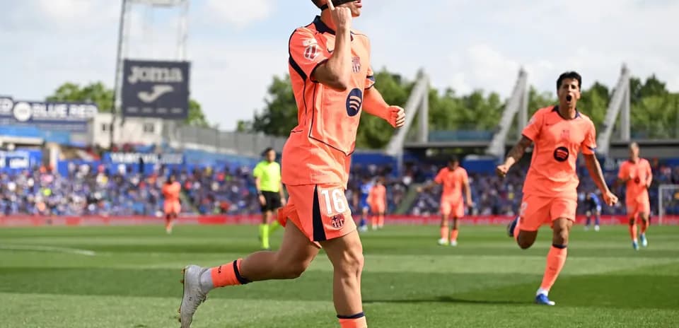 Barcelona player celebrating goal against Getafe