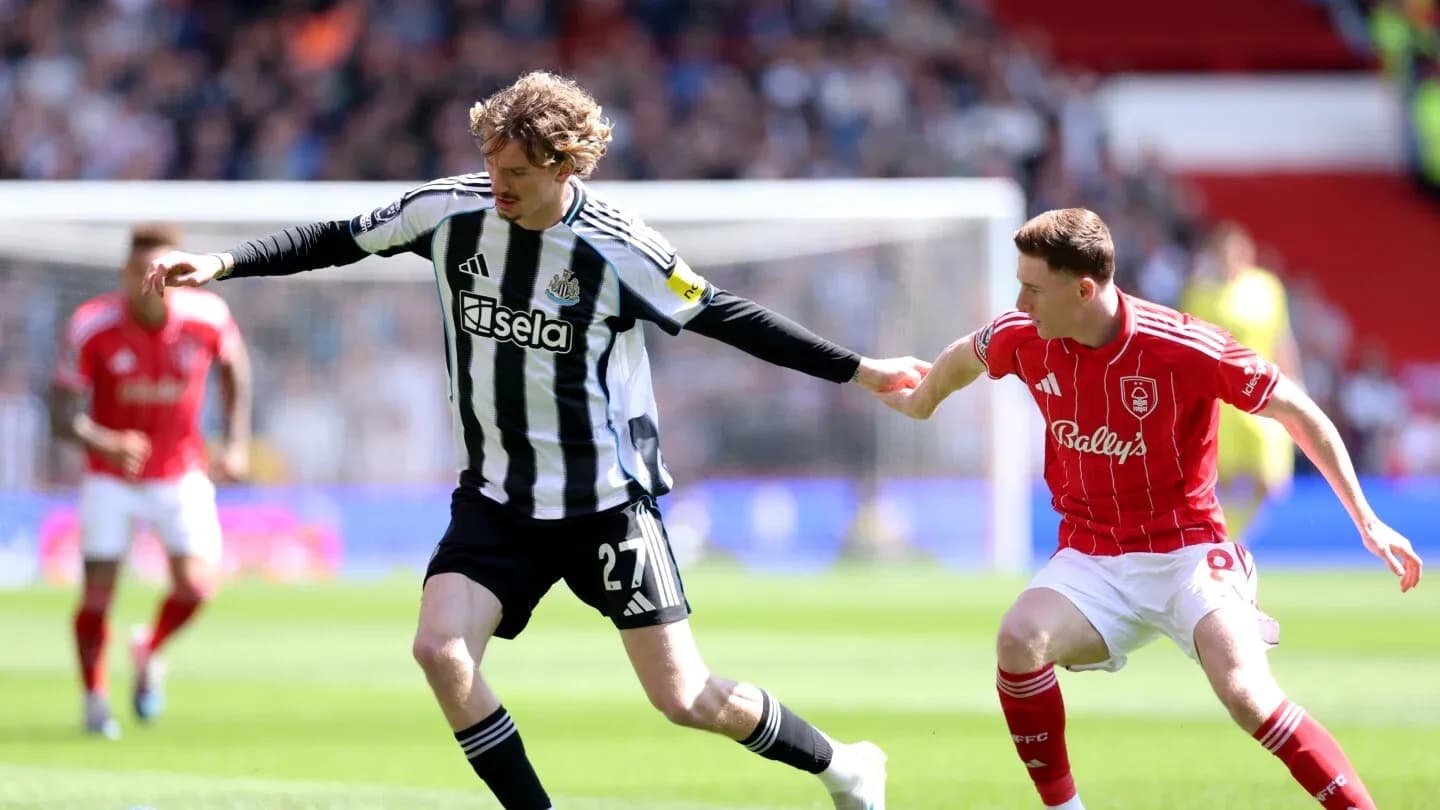 Player tussle during Nottingham Forest vs Newcastle match