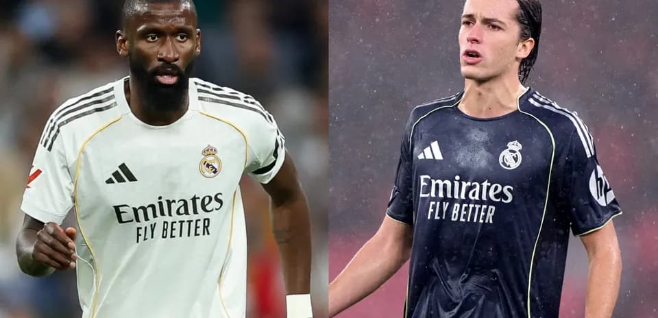 Two Real Madrid players in different kits during match
