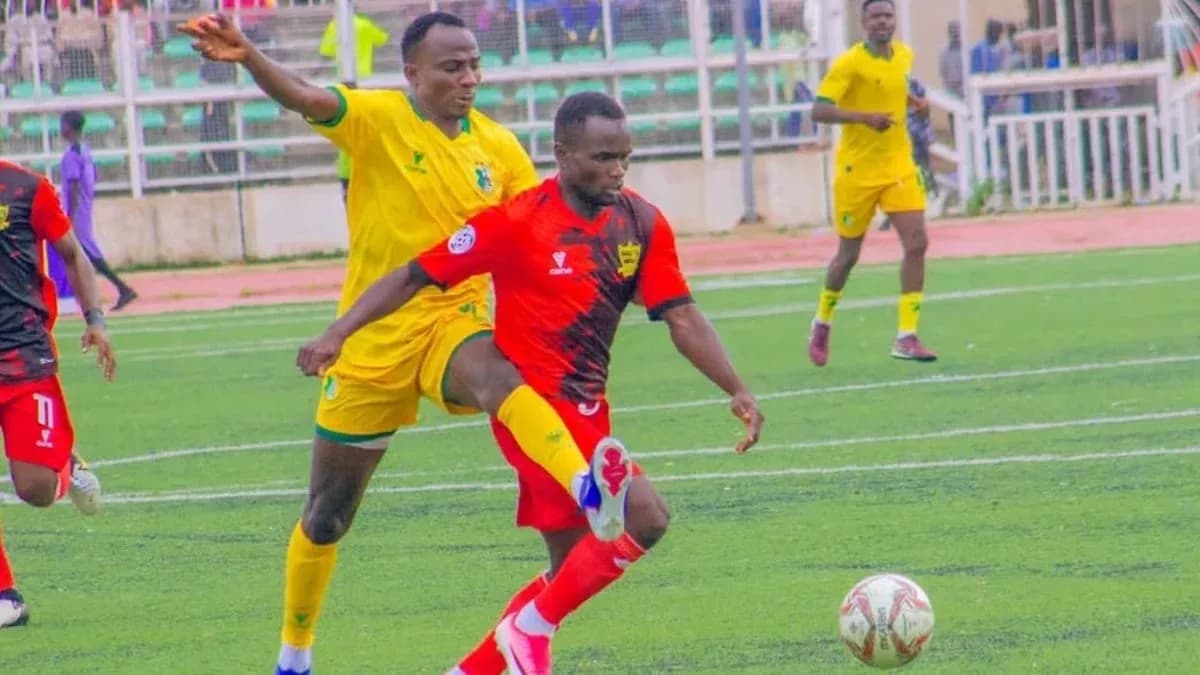 Players competing during Kano Pillars vs Doma United