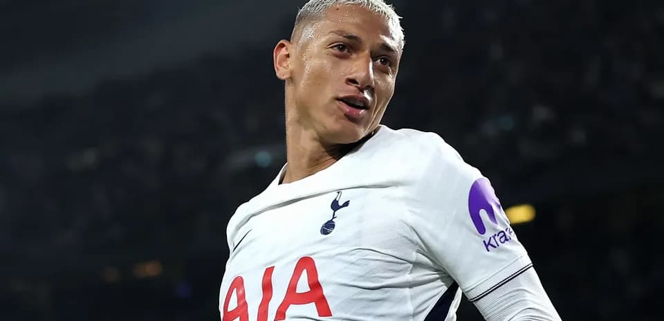 Player celebrating in Tottenham Hotspur jersey