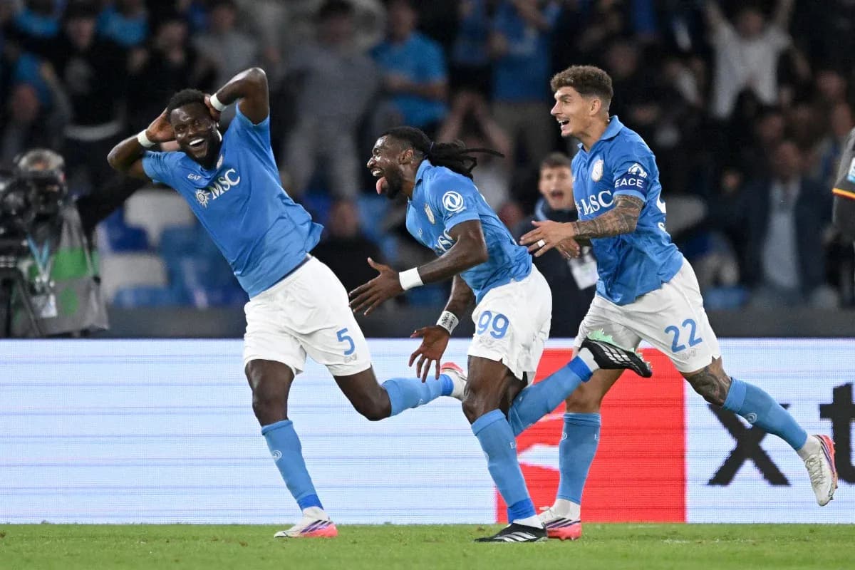 Napoli players celebrating a goal during match