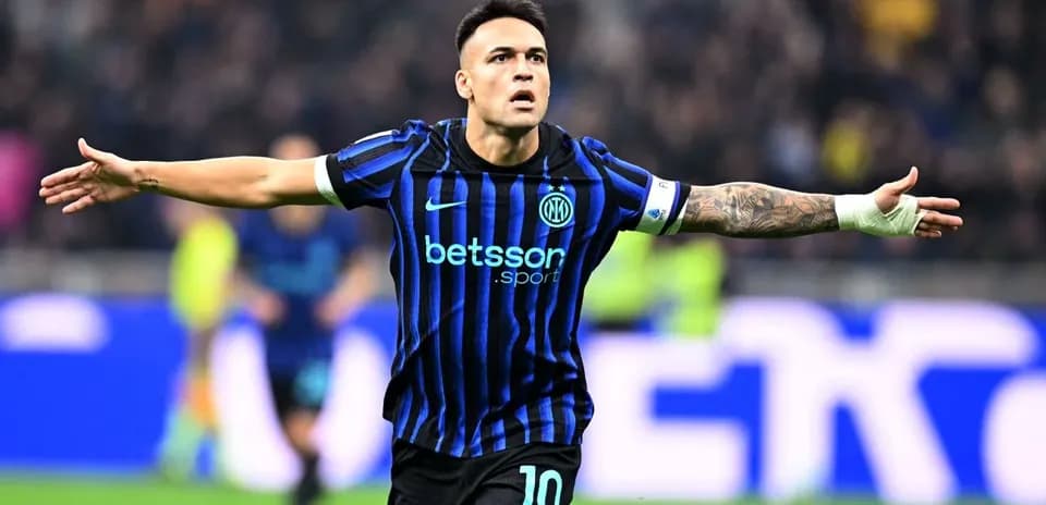 Lautaro Martinez celebrating a goal for Inter