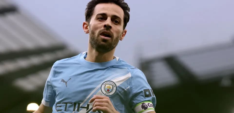 Player in Manchester City kit during match