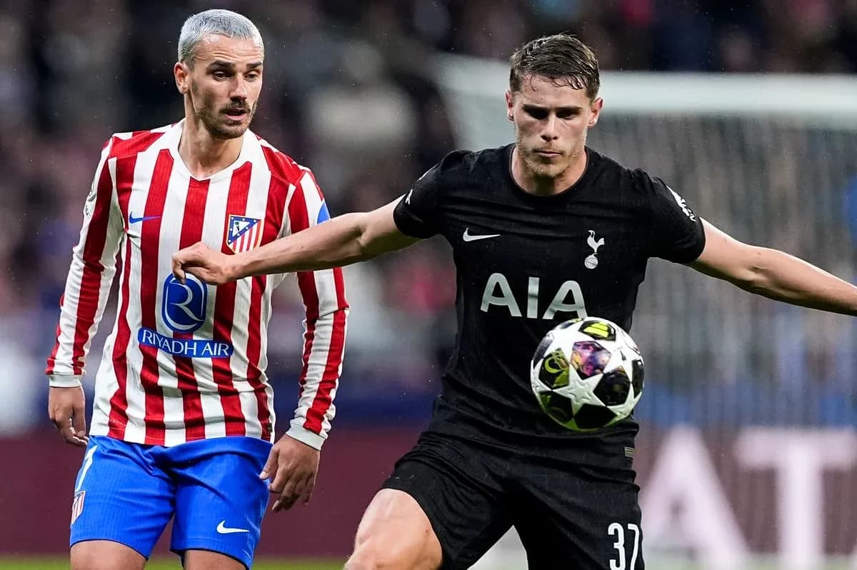 Player from Tottenham and Atletico Madrid in action